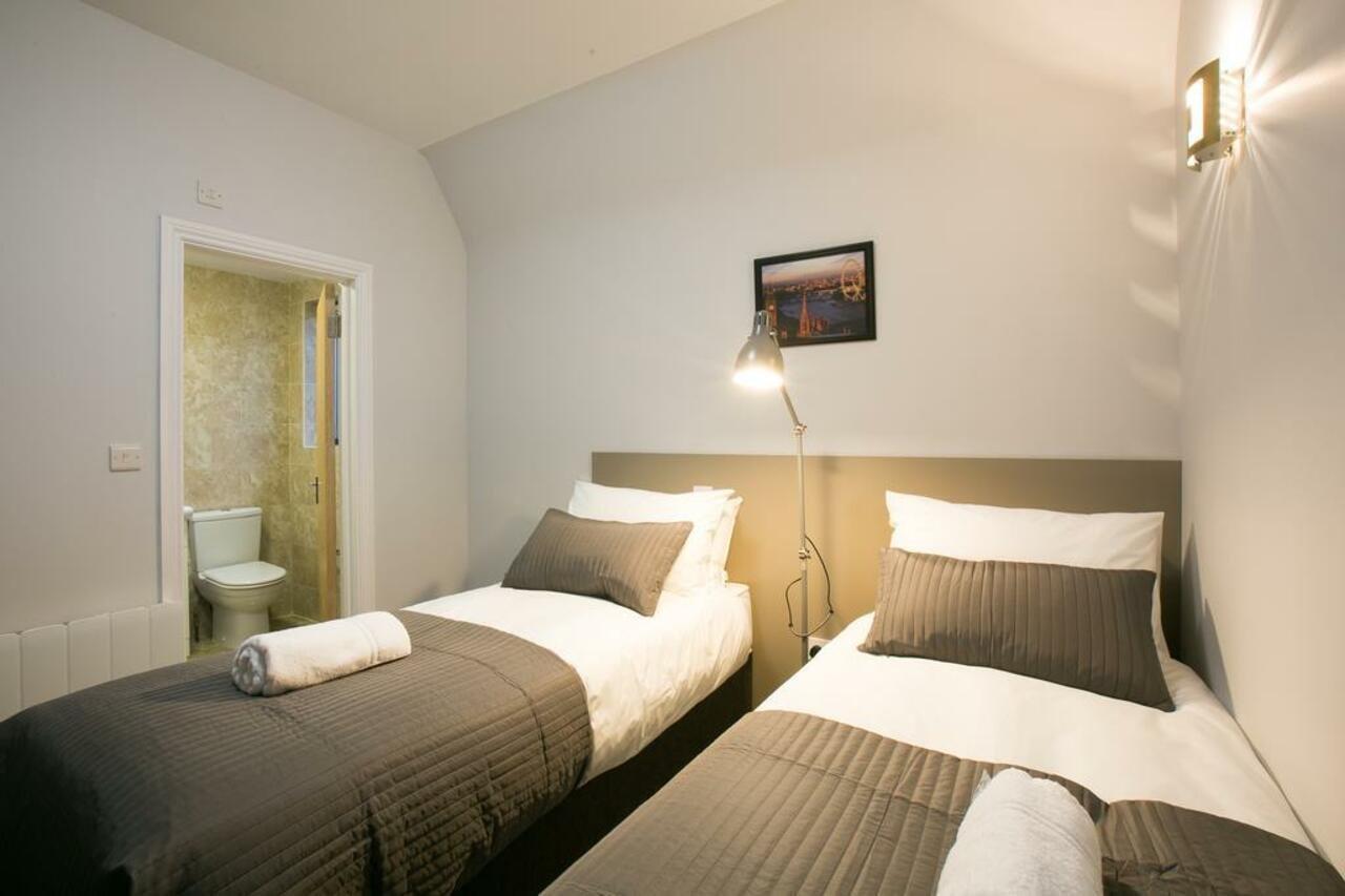Belvilla Ilford Hill Hotel London エクステリア 写真